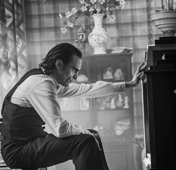 Publican otra imagen del “Joker” de Joaquin Phoenix