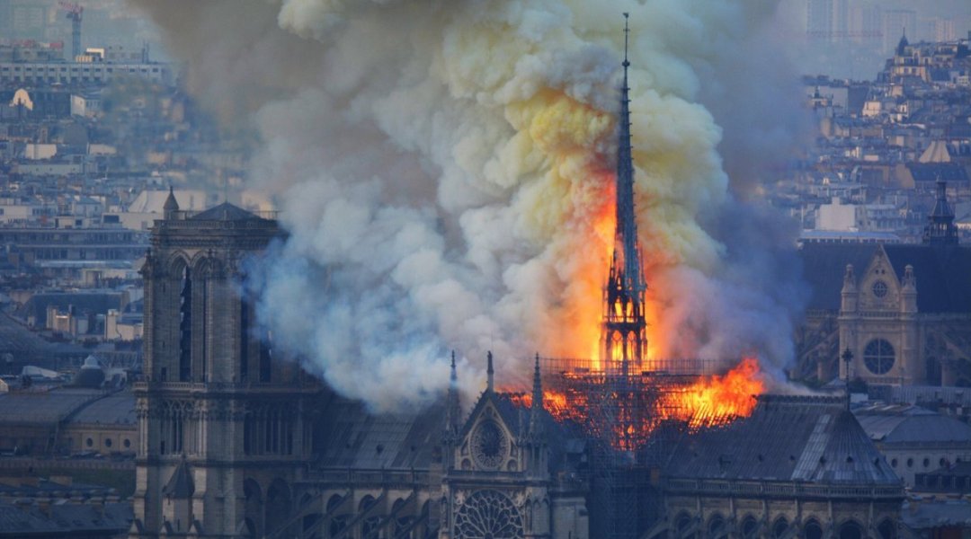 Un corto circuito fue la causa de incendio en Notre Dame