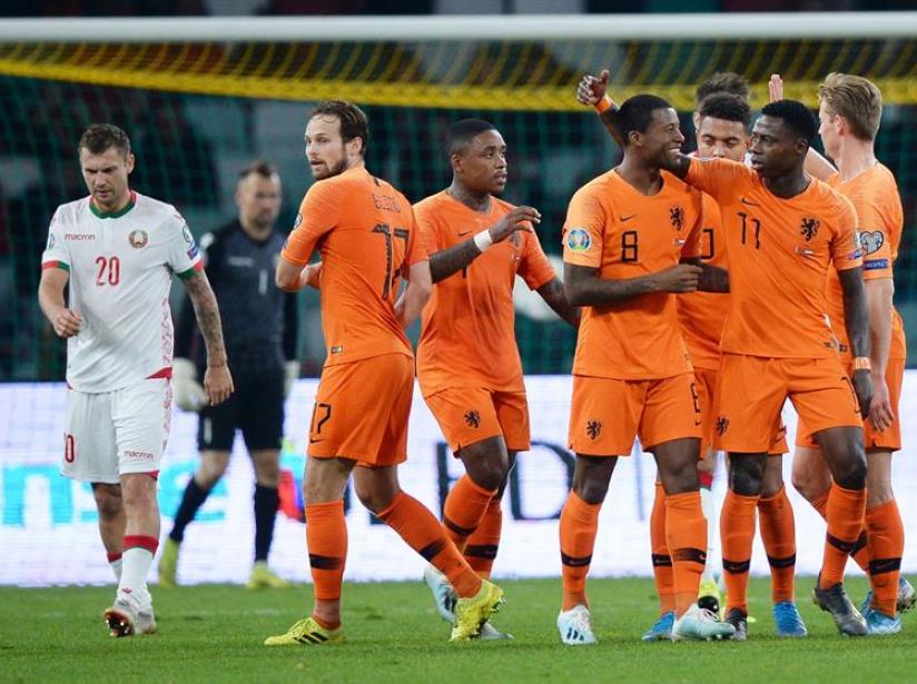 Wijnaldum acerca a Holanda a la Euro 2020