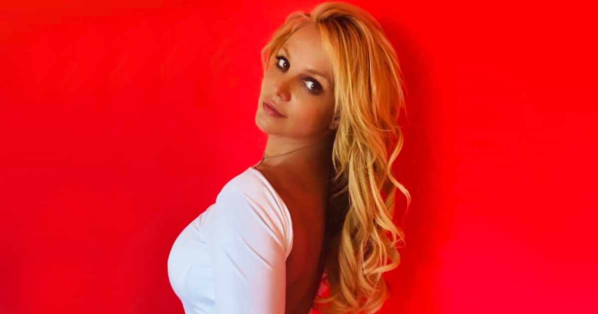 Tras desaparición de Britney Spears de redes, sus fans llaman al 911